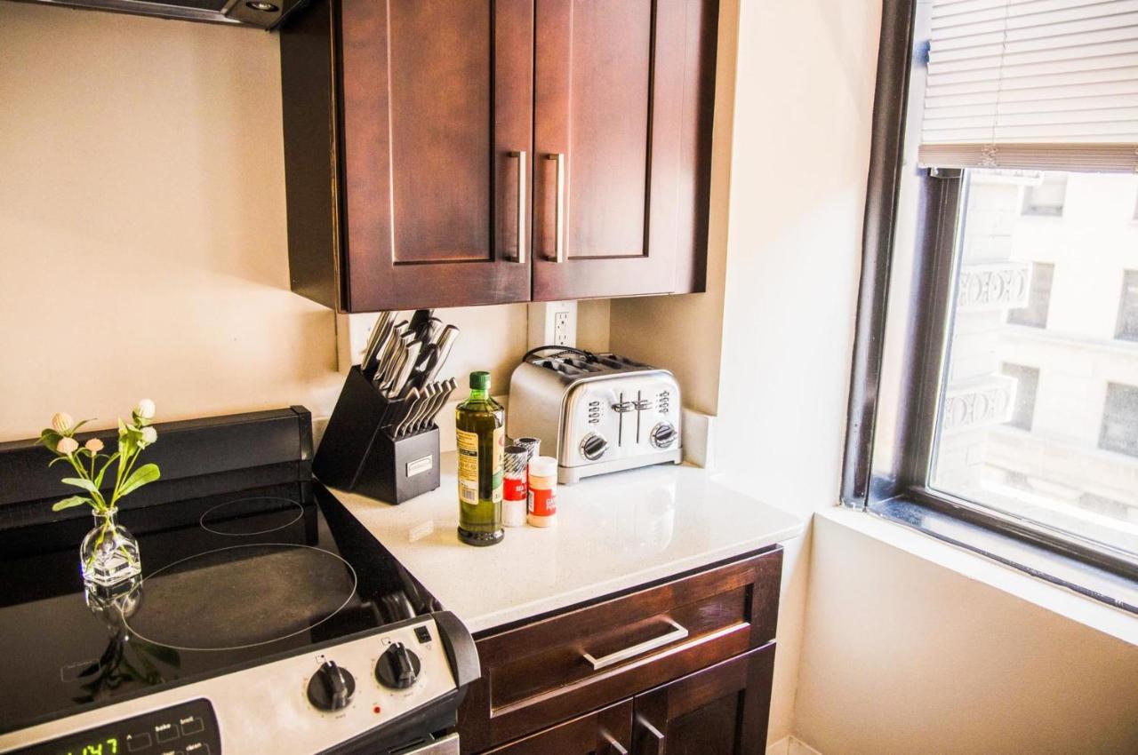2br/2ba Brand New Elegant Luxury W/ Gym By Envitae Appartement